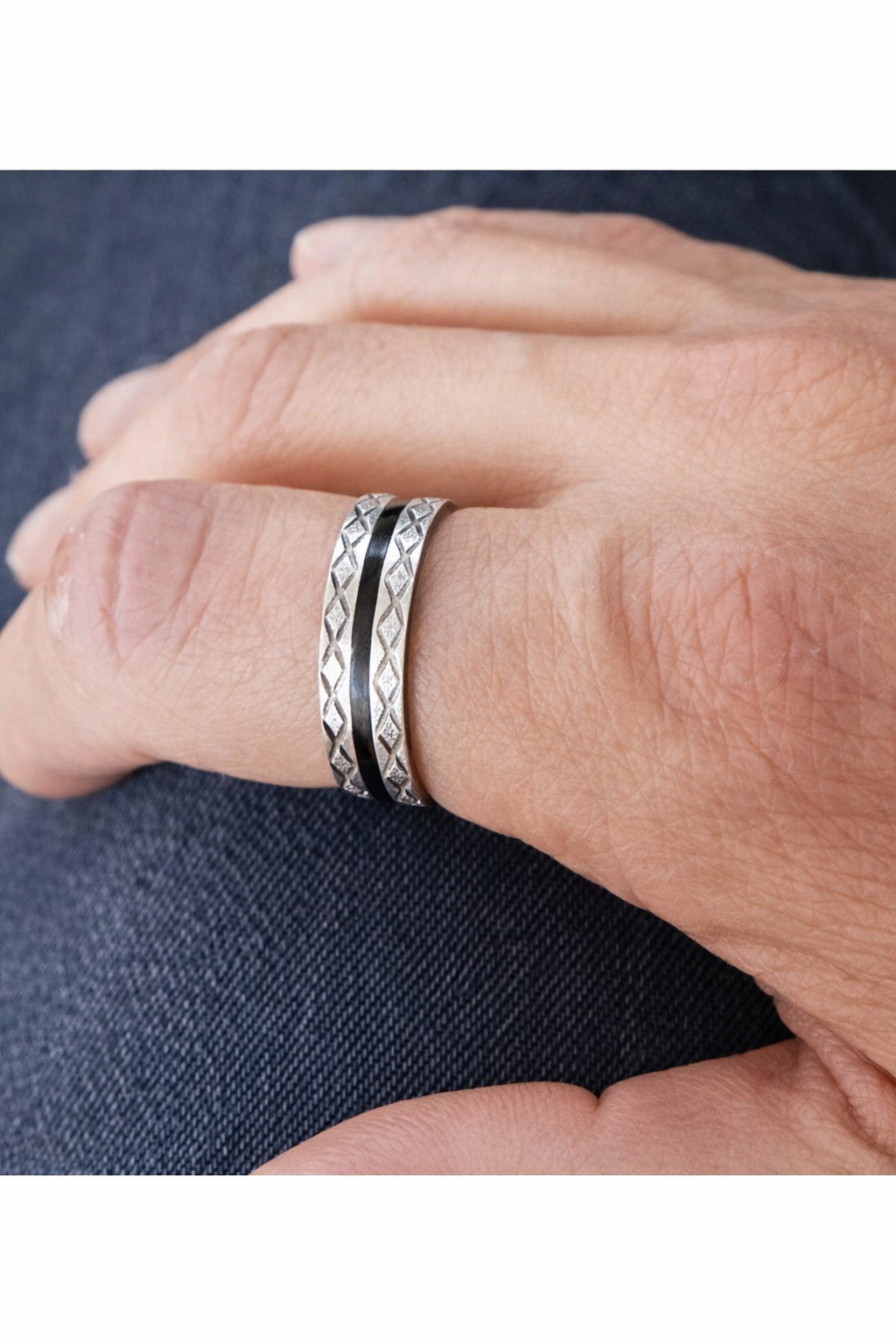 Sterling Silver 925 fo Men (SIlver + Black)